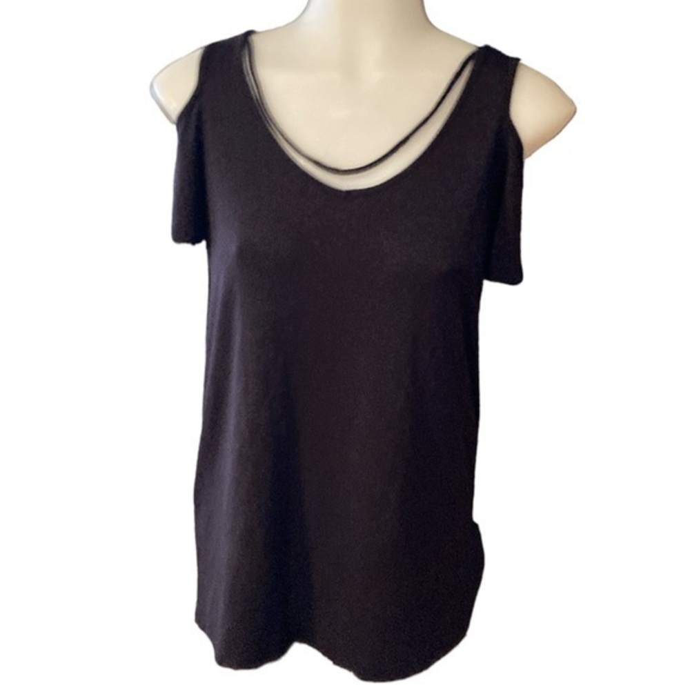 🌸NWT ROCK & REPUBLIC Womens Cold Shoulder Top - size Small